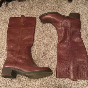 Knee High Lucky Brand boot